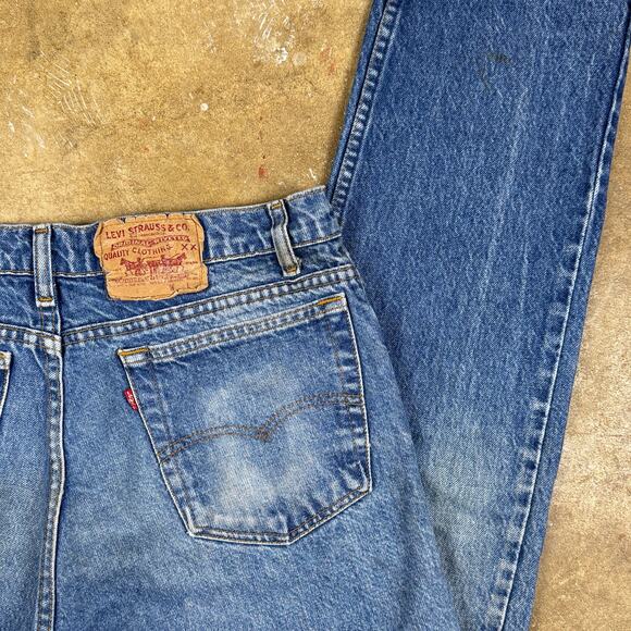 Vtg Levi’s 505 Jeans Mens 34x32 Fade Straight Leg Denim Made in USA 1992 Zip Fly - Picture 1 of 14